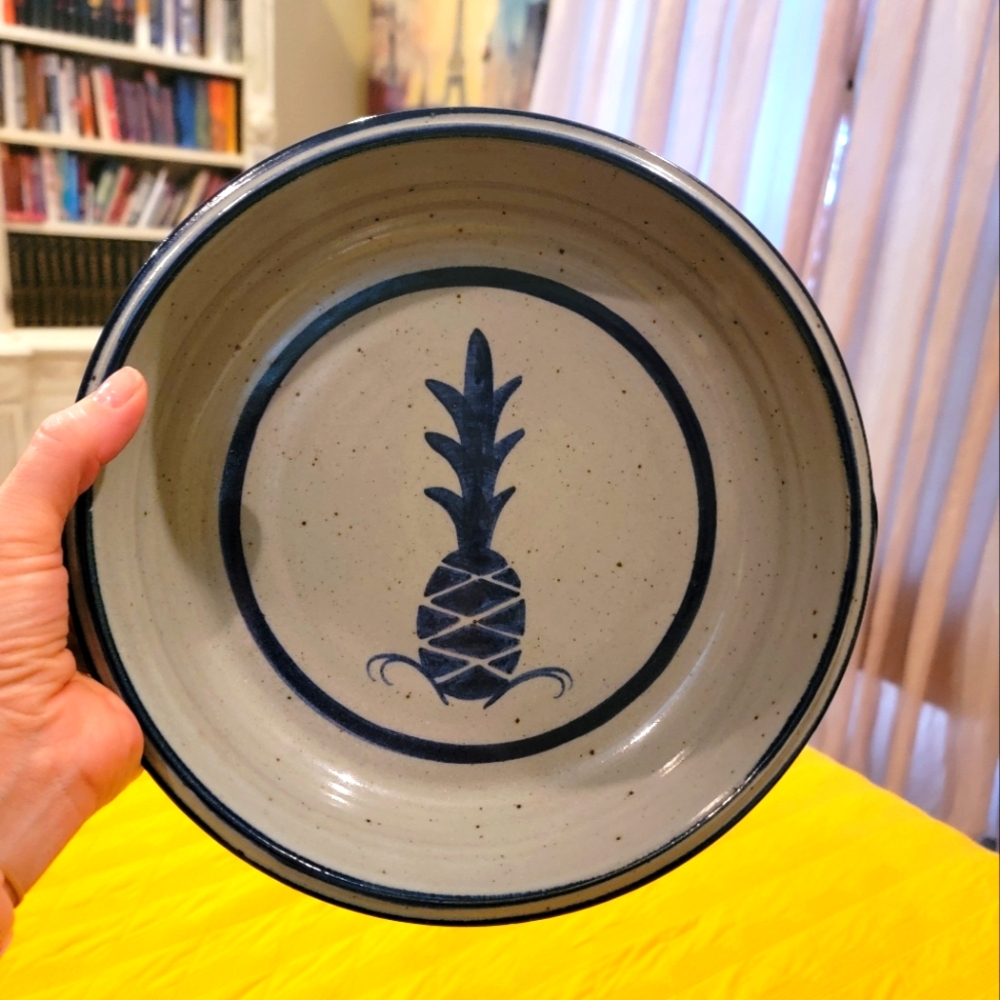 Pineapple Pottery Pie Pan